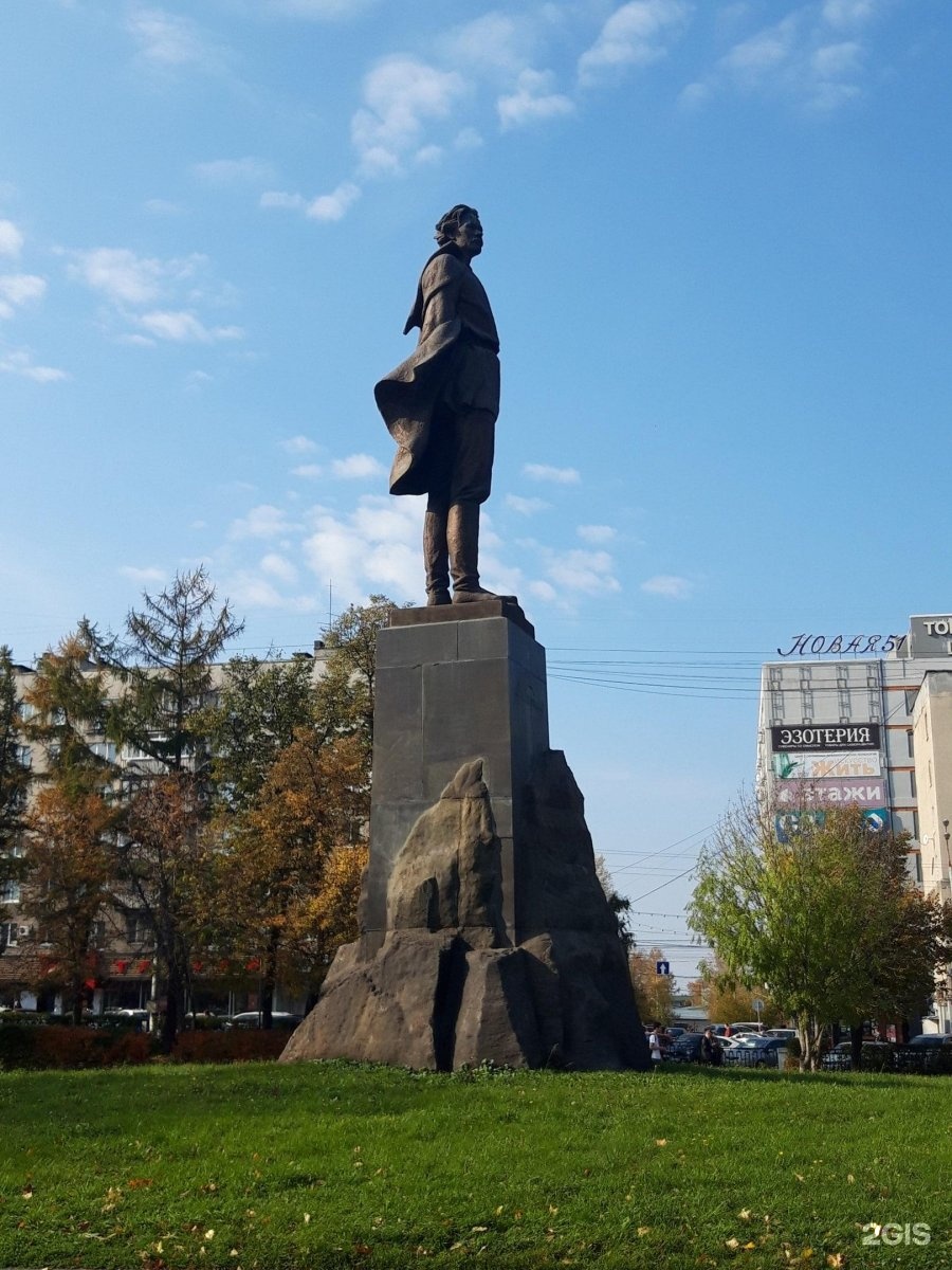 Максим Горький в Нижнем Новгороде