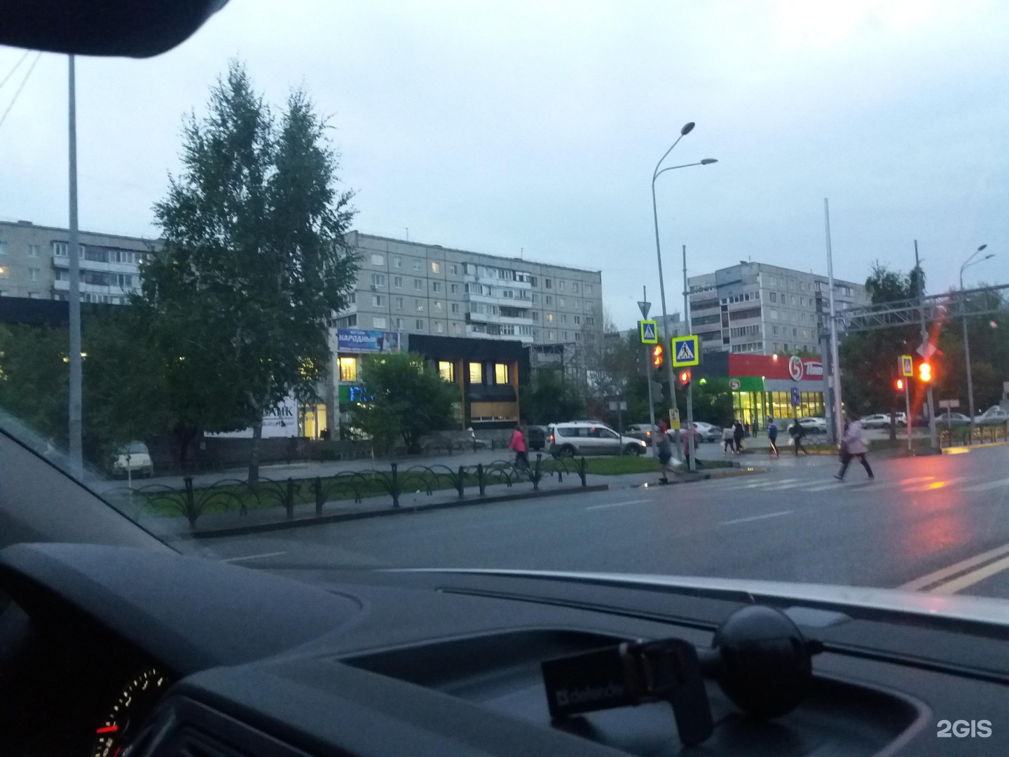Сбербанк ул республики 215а фото