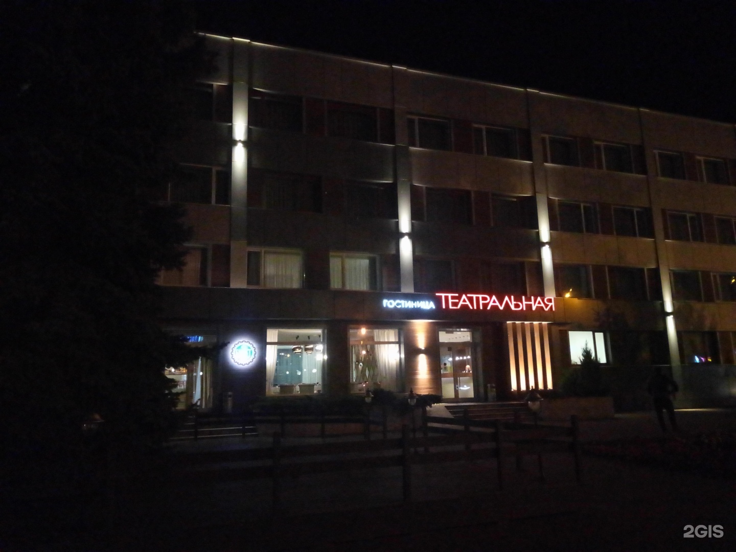 Гостиница театра