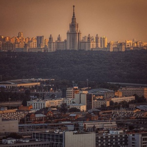 Фото от владельца Московский государственный университет им. М.В. Ломоносова