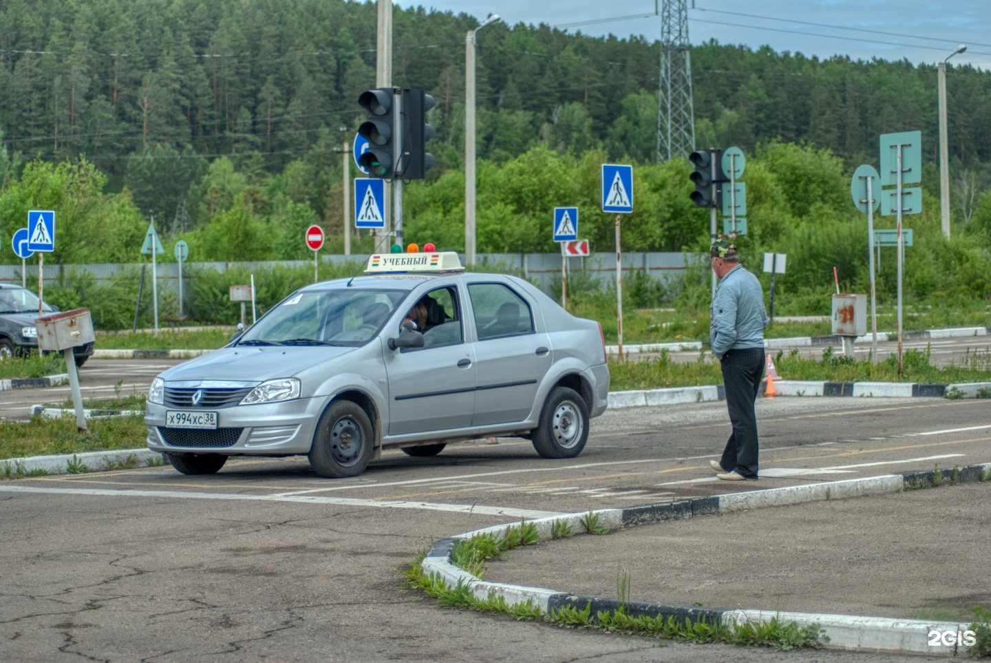 Сайт автошколы иркутск. ДОСААФ Иркутск Поленова. Иркутск ДОСААФ ДОСААФ автошкола Поленова. Автомобильная школа ДОСААФ России автодром. Внутренний экзамен ДОСААФ Иркутск.