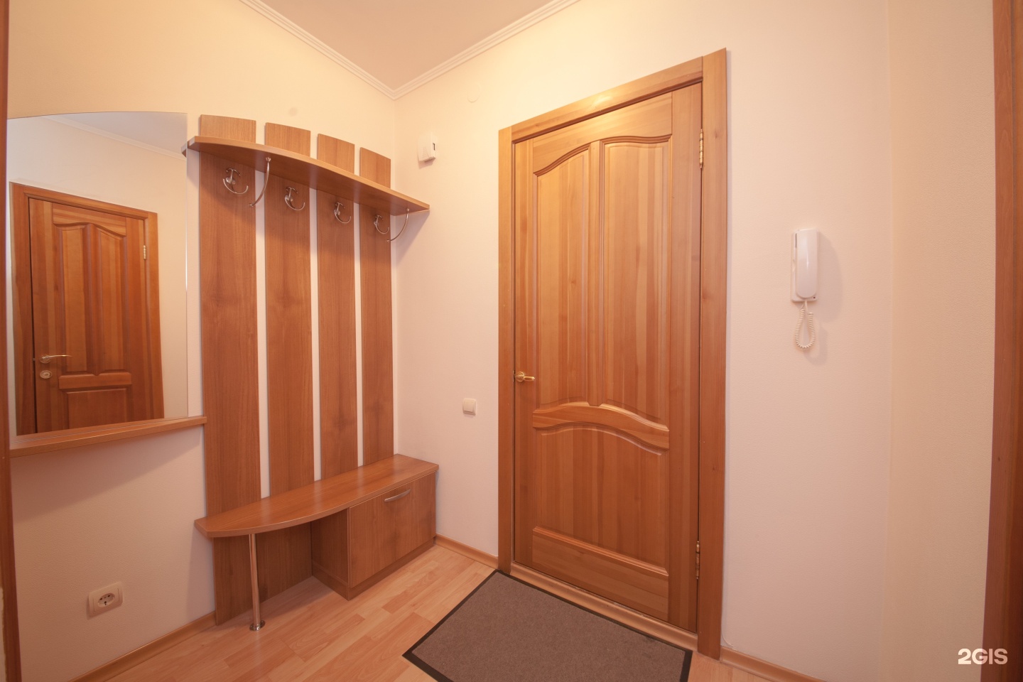 квартиру дружба