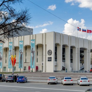 Фото от владельца Сцена-Молот, театр настоящего времени