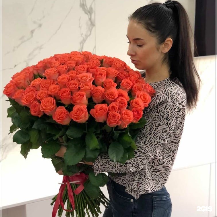 Купить розы в новосибирске недорого. Моулин роз в Новосибирске.
