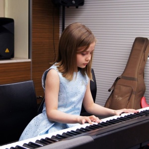 Фото от владельца Романтик Саунд, центр обучения рисованию и музыки для детей и взрослых