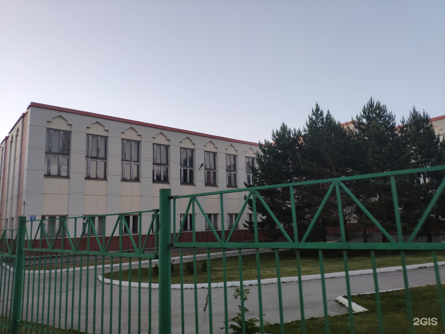 Школа 210 новосибирск. Школа 210 Новосиб. Карта Новосибирска школа 210.