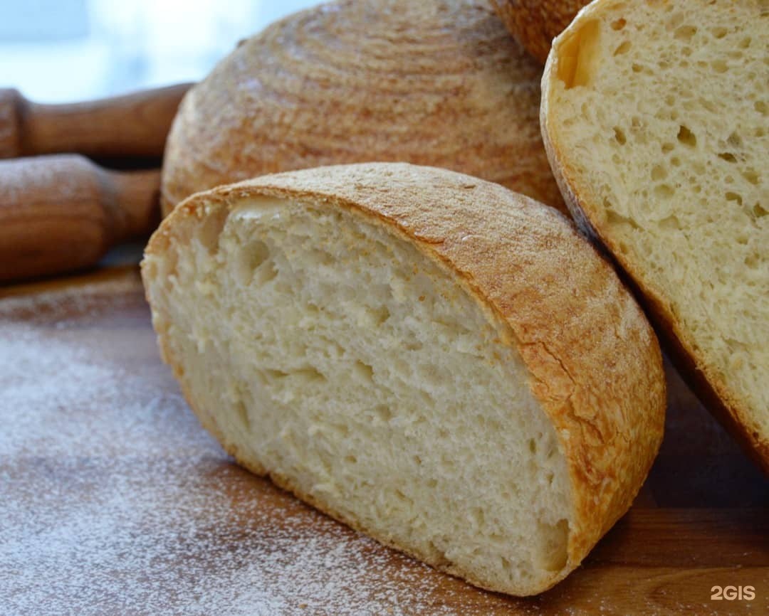 Хлеб эстетика. Черствый хлеб. Brood - хлеб. Хлеб на столе. Хлеб и хлебобулочные изделия.