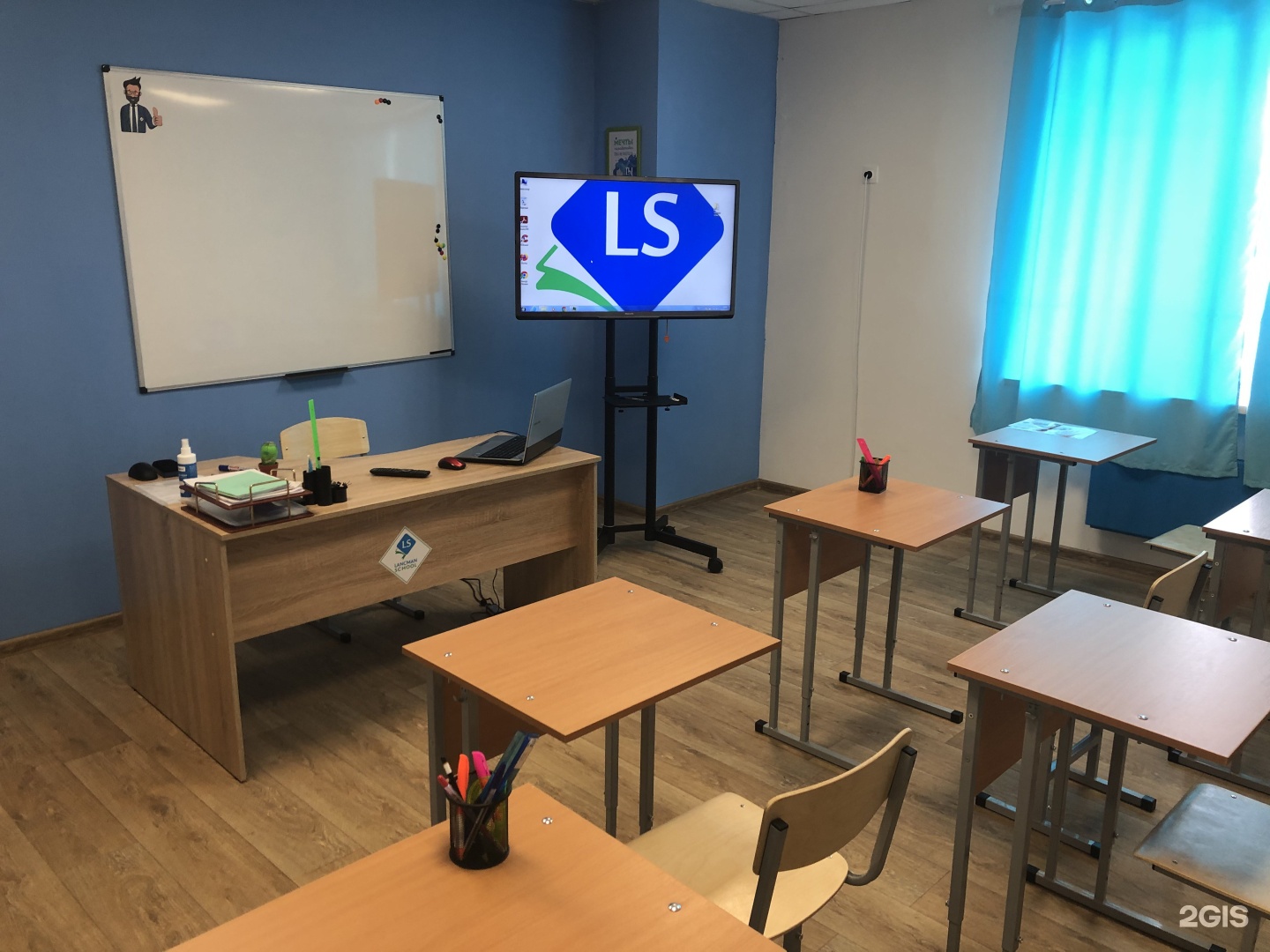 Просторная оренбург школа. School centr. риферт скул оренбург.