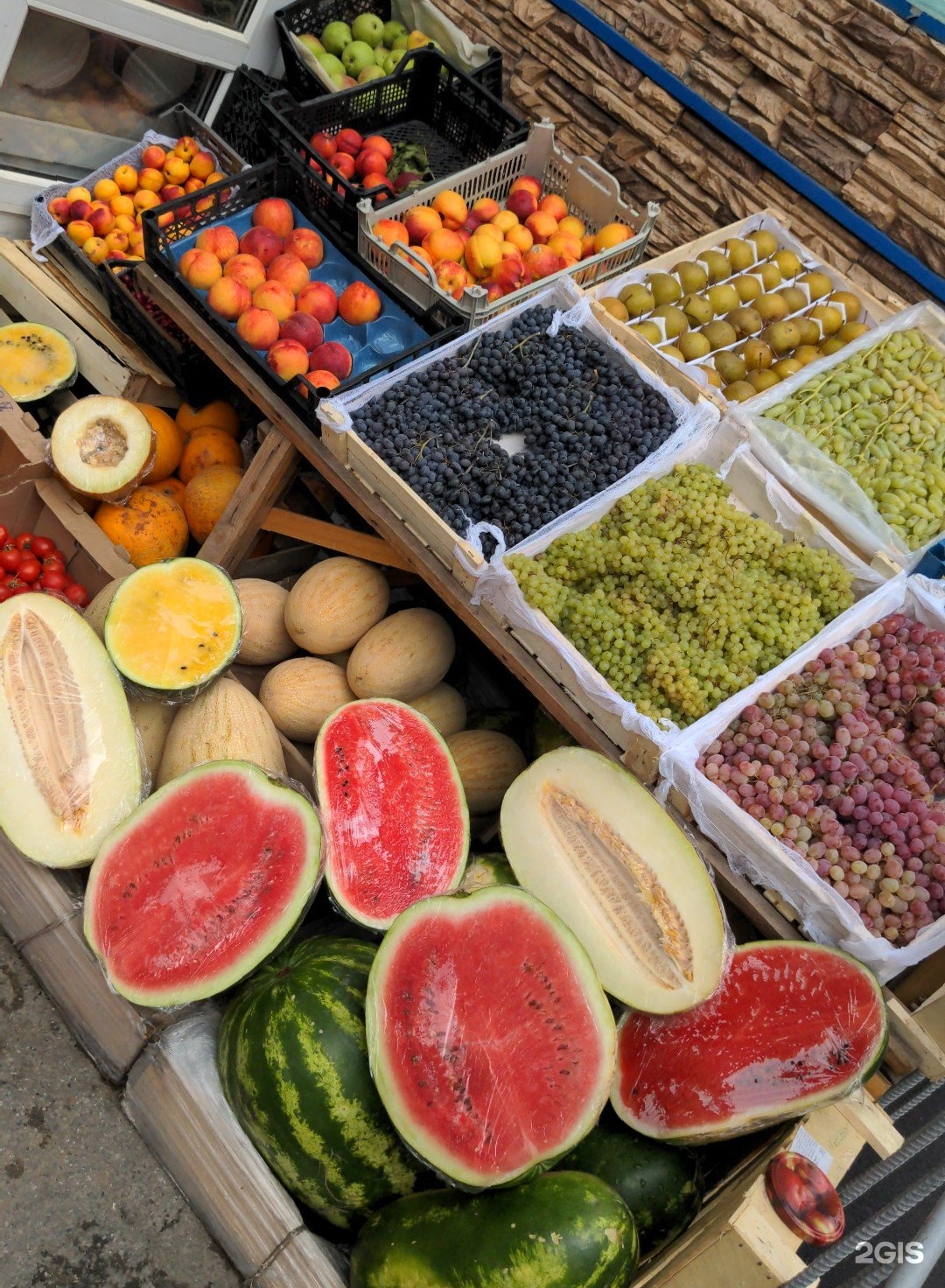 Магазин фруктов и овощей Толстого 8. Чили фрукт продаётся в Магнитогорске. Сабрис фрукт купить. Где в Питере купить фрукты в стекле.