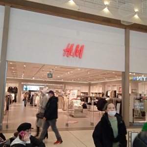 Фото от владельца H & M, сеть магазинов одежды