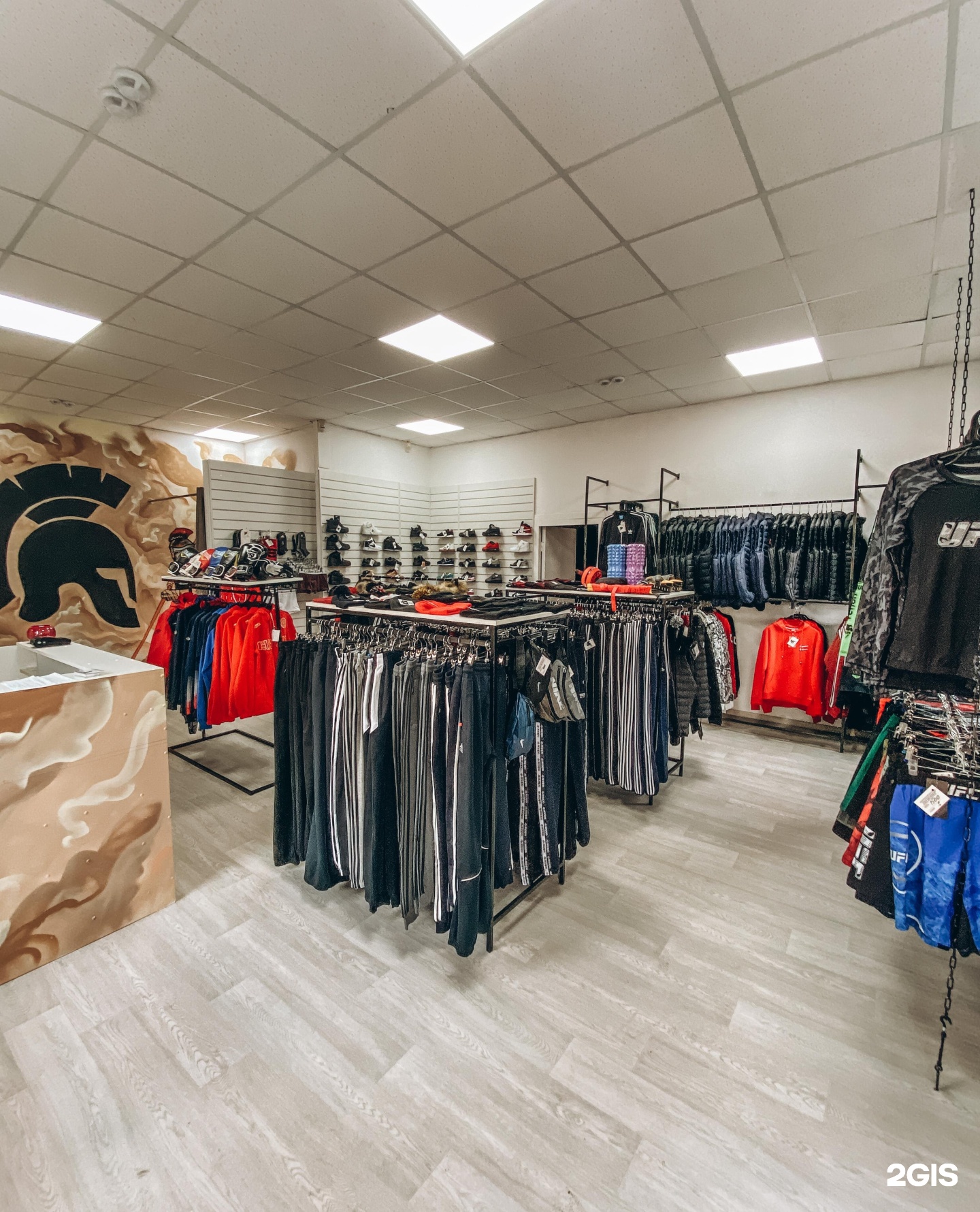 легионер омск спортивный магазин. магазин легионер омск. магазин легионер рязань. магазин легионер в москве на южнопортовой. магазин легионер тюмень.