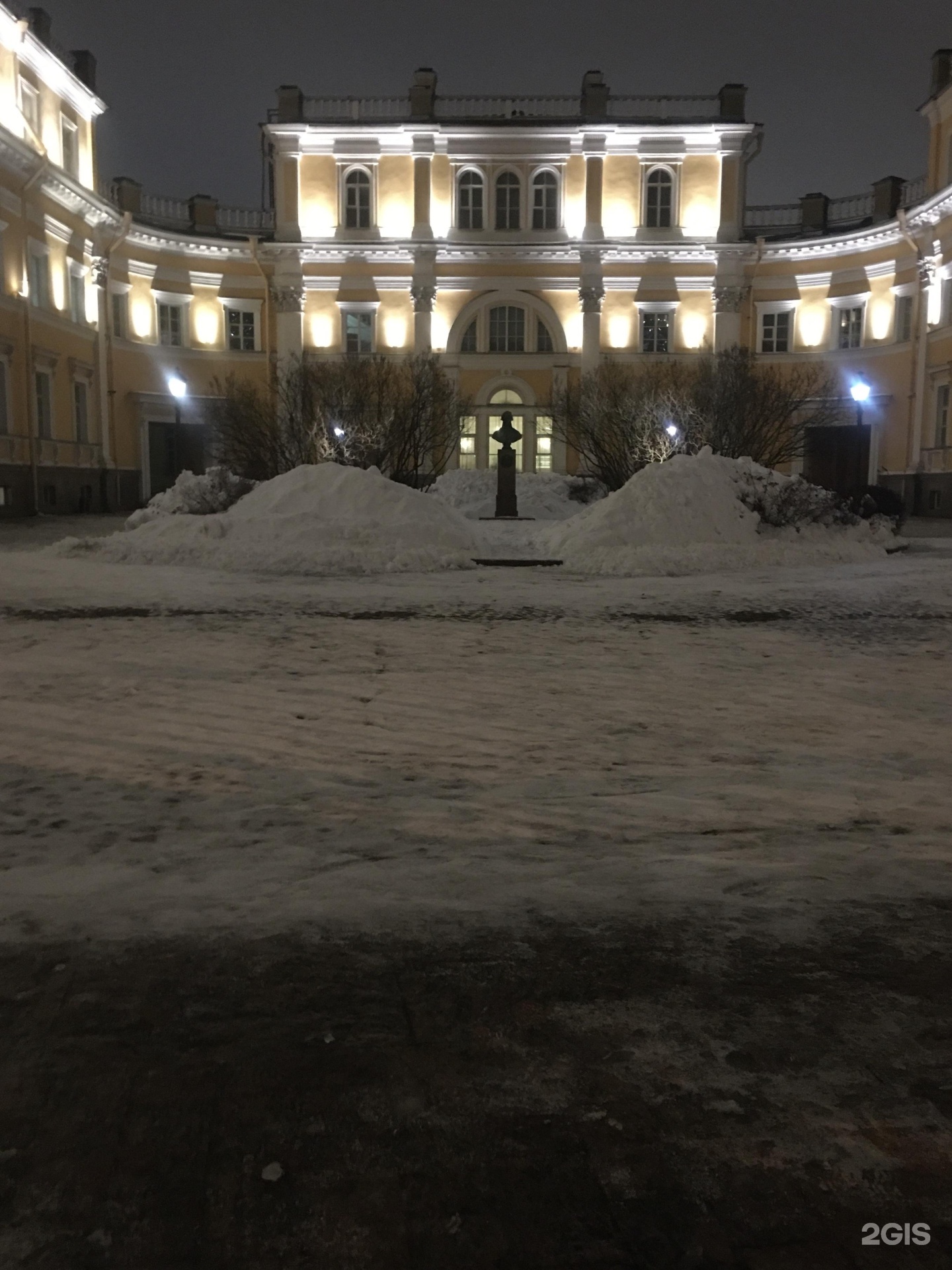 Усадьба державина отель санкт петербург. Усадьба Державина в Санкт-Петербурге. Званка усадьба Державина. Набережная Фонтанки 118.