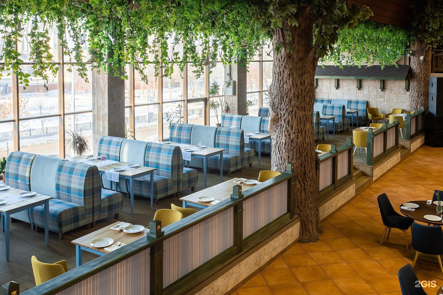 Эвент холл маркштадт. Маркштадт ресторан. Ресторан маркштадт город челябинск. Ресторан маркштадт челябинск официальный сайт. Эвент холл маркштадт.