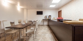 Москва: Отель Ахоум