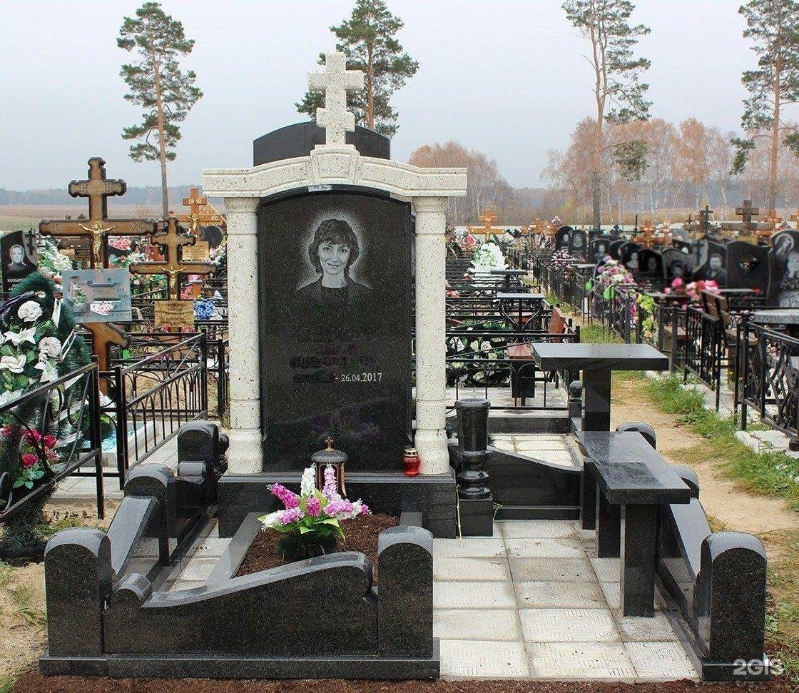 Популярная памятники на Ковалевском кладбище