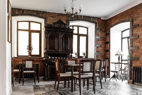 Омск: Отель Brick Walls Hotel