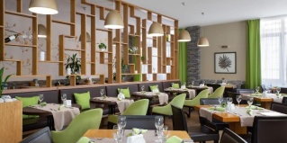 Эстосадок: Отель Golden Tulip