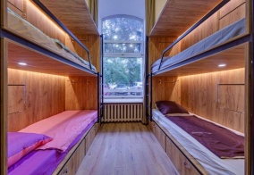 Капсульные отели Rooms hostel в Москве