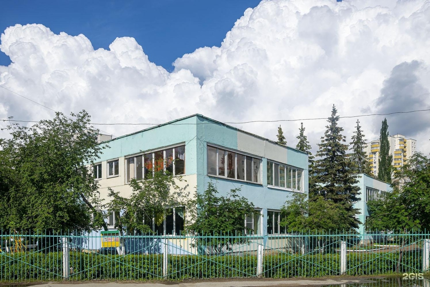 Рыльского 14