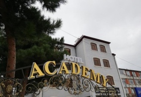 Отель Academy в Дербенте