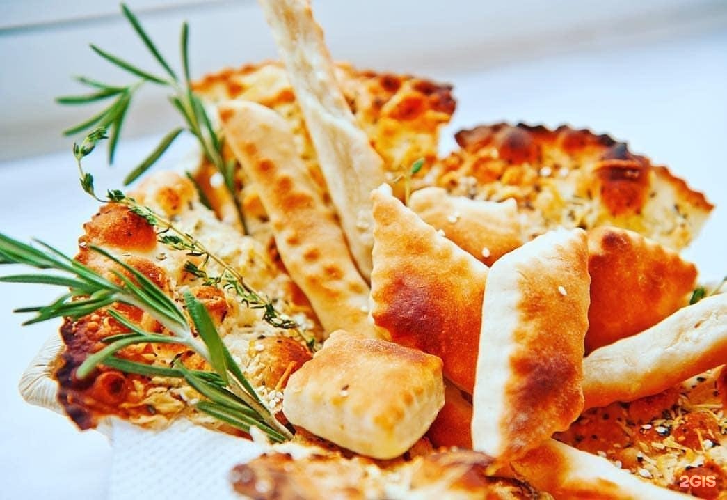 гриша бар омск официальный. ресторан возле меня. ресторанчик ленина 15. ресторанчик ленина 15. ленин в ресторане.