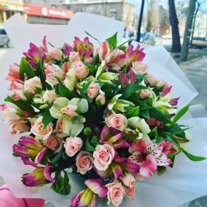 Фото от владельца Ангажемент, сеть цветочных магазинов