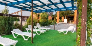 Ярославская: Отель Золотая рыбка