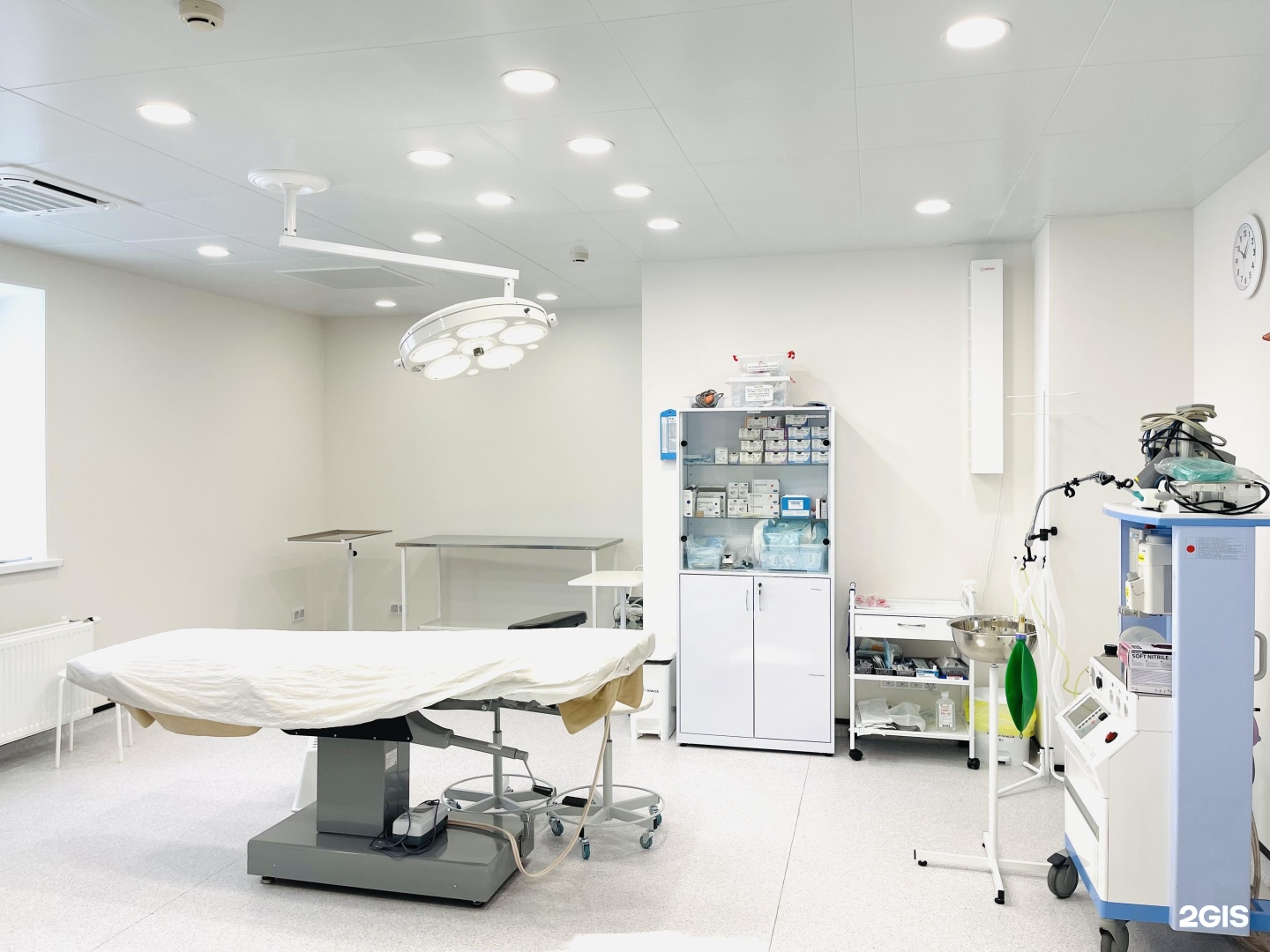 Новый медицинский центр екатеринбург. Вимед екатеринбург краснолесье. Клиника вимед на отрадной. Вимед отрадная. Клиника вимед екатеринбург отрадная 1.