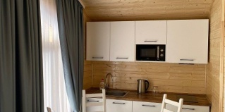 Архыз: Коттедж Счастье в горах