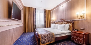 Курск: Отель Династия