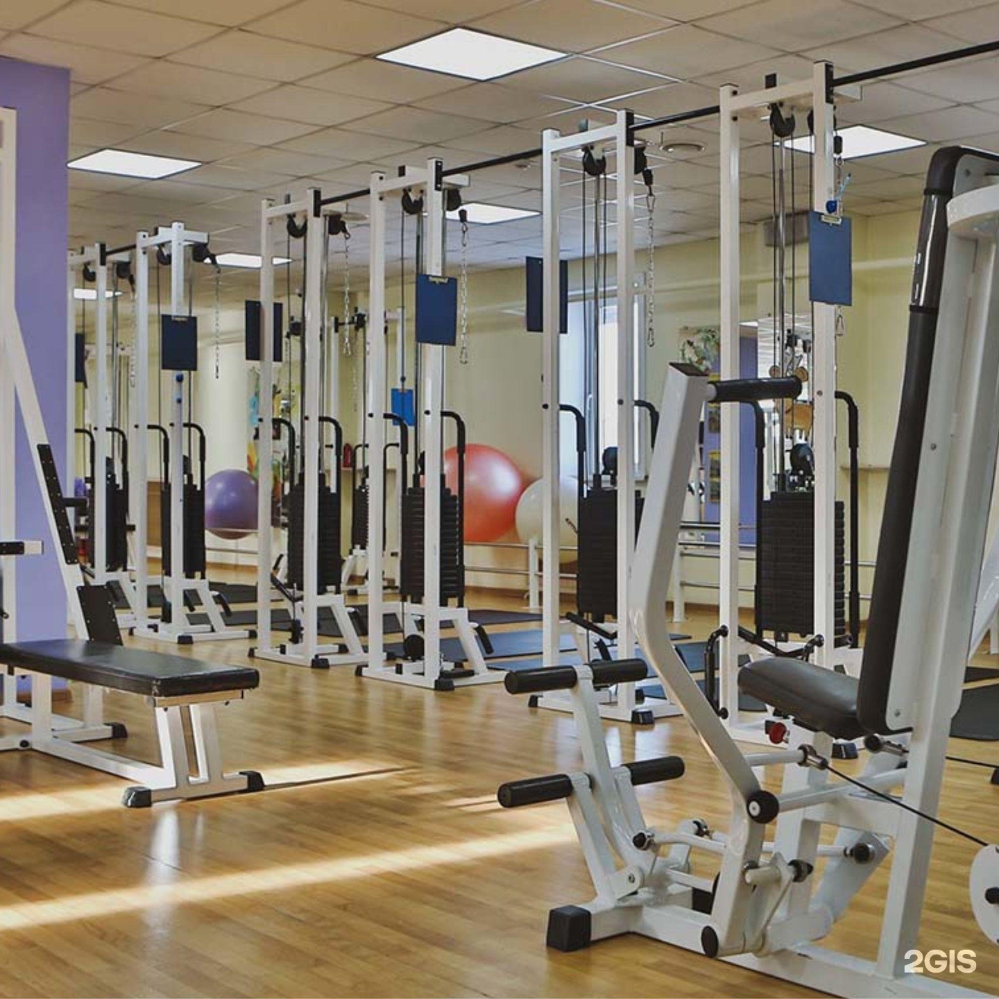 Центр доктора бубновского авиамоторная. Центр бубновского березовая роща. Центр бубновского в челябинске. Центр бубновского березовая роща. Город лениногорск санатория бубновского найти номер телефона.