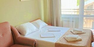 Лазаревское: Гостевой дом Лазурит