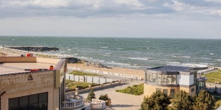 Каспийск: Отель Айсберг