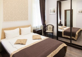 Отель Ленинград в Санкт-Петербурге