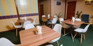 Саратов: Отель Zb Hotels Айсберг Саратов