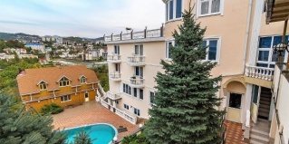 Сочи: Отель У Бочарова ручья