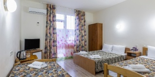 Адлер: Гостевой дом Светлый