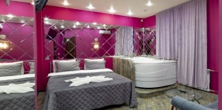 Москва: Отель Гости