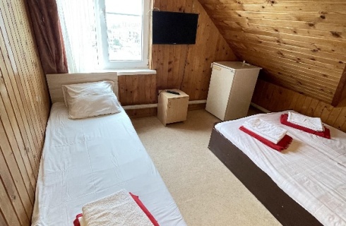 Адлер м-н: Гостевой дом Холодок