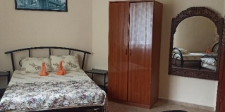 Лазаревское: Гостевой дом Белые скалы