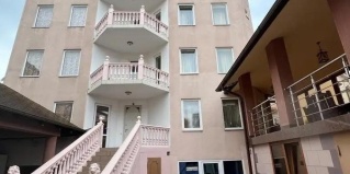 Адлер: Гостевой дом Гости Эльбрус