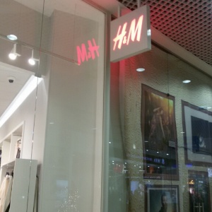 Фото от владельца H & M, сеть магазинов одежды