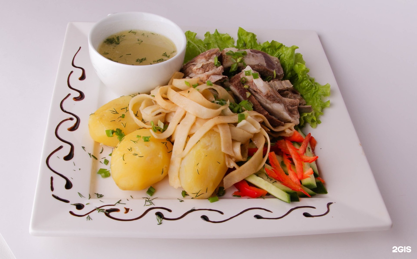 кафе бурятской кухни. ресторан бурятской кухни. селенге ресторан бурятско монгольской кухни москва. монгольская кухня ресторан. тэнгис ресторан улан-удэ.