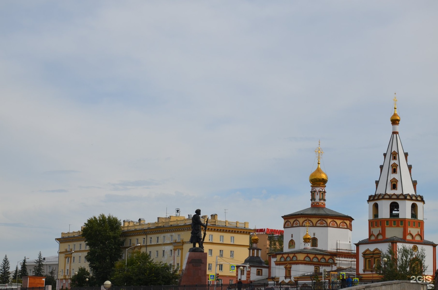 Сухэ Батора 2 Иркутск Церковь внутри