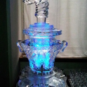 Фото от владельца Лёд-Морозов, компания по производству пищевого льда и ледяных скульптур