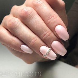 Фото от владельца Beautiful Nails, студия экспресс-маникюра