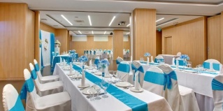 Уфа: Отель Azimut Сити Отель Уфа