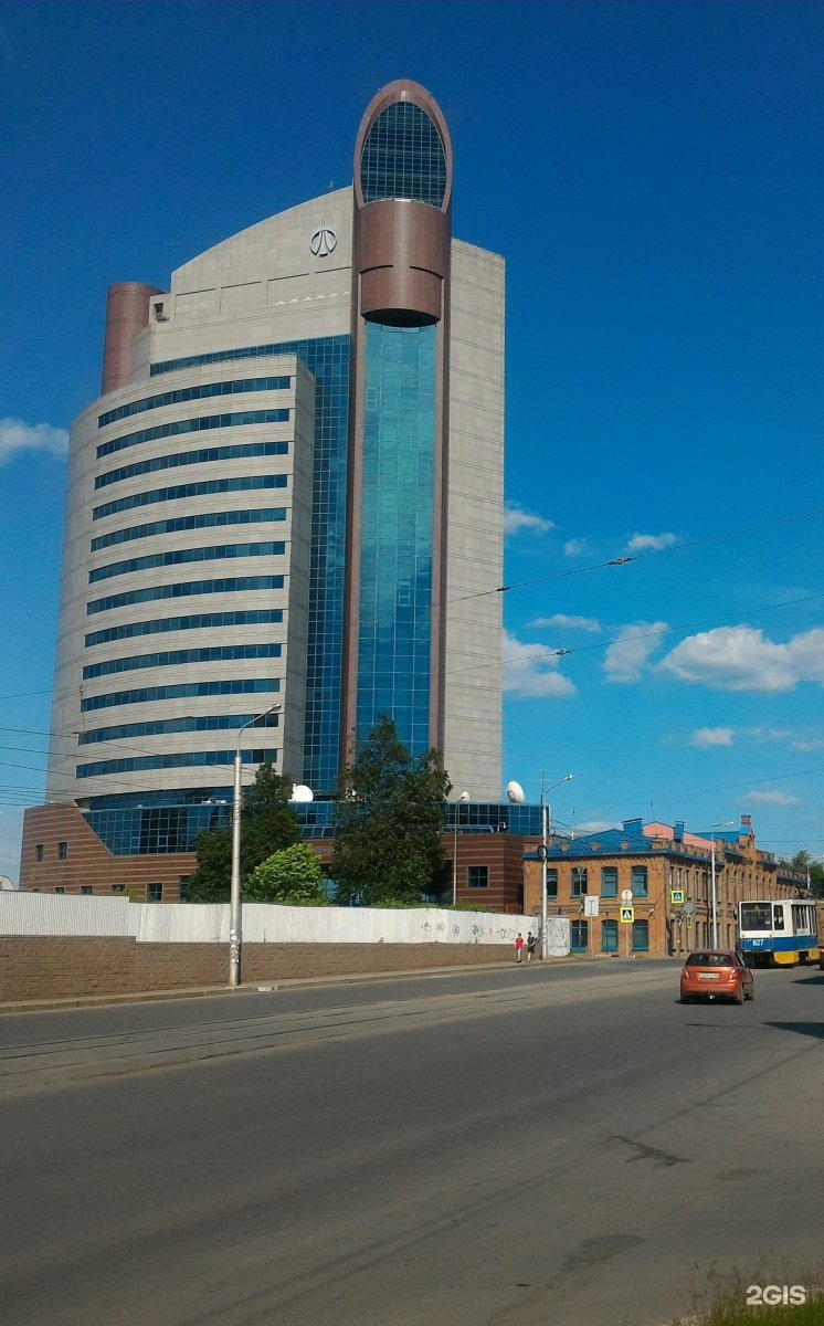 Революционная 41 уфа уралсиб. Здание уралсиб уфа. Уралсиб головной офис уфа. Здание банка уралсиб в уфе. Банк уралсиб уфа.