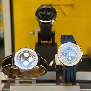 Фото от владельца КОНСУЛ, сеть магазинов швейцарских часов и ювелирных украшений