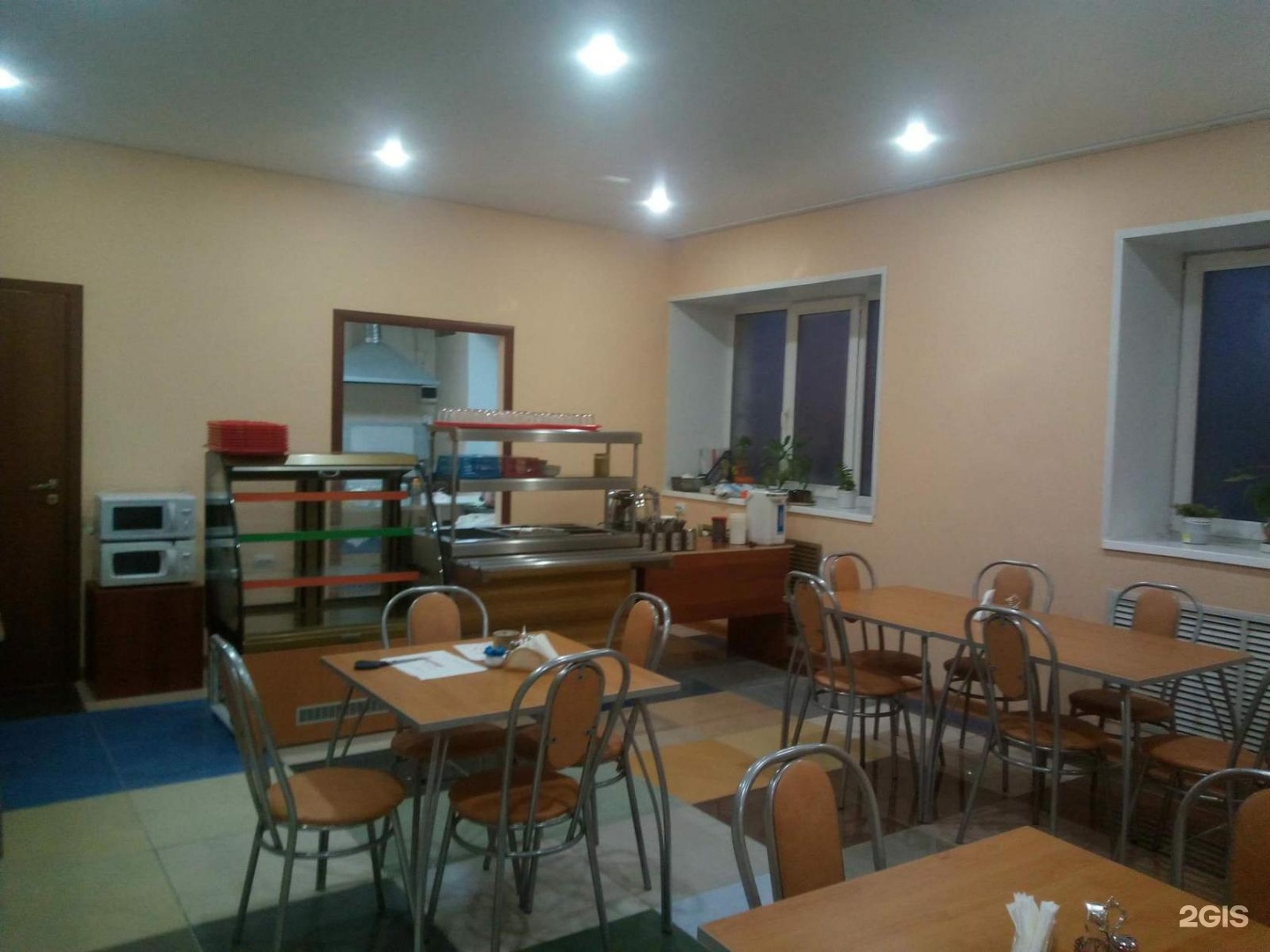 Столовая в новгороде. Столовая нижний новгород. столовая нижегородский коммерческий институт нижний новгород. столовая в школе 176 нижний новгород.